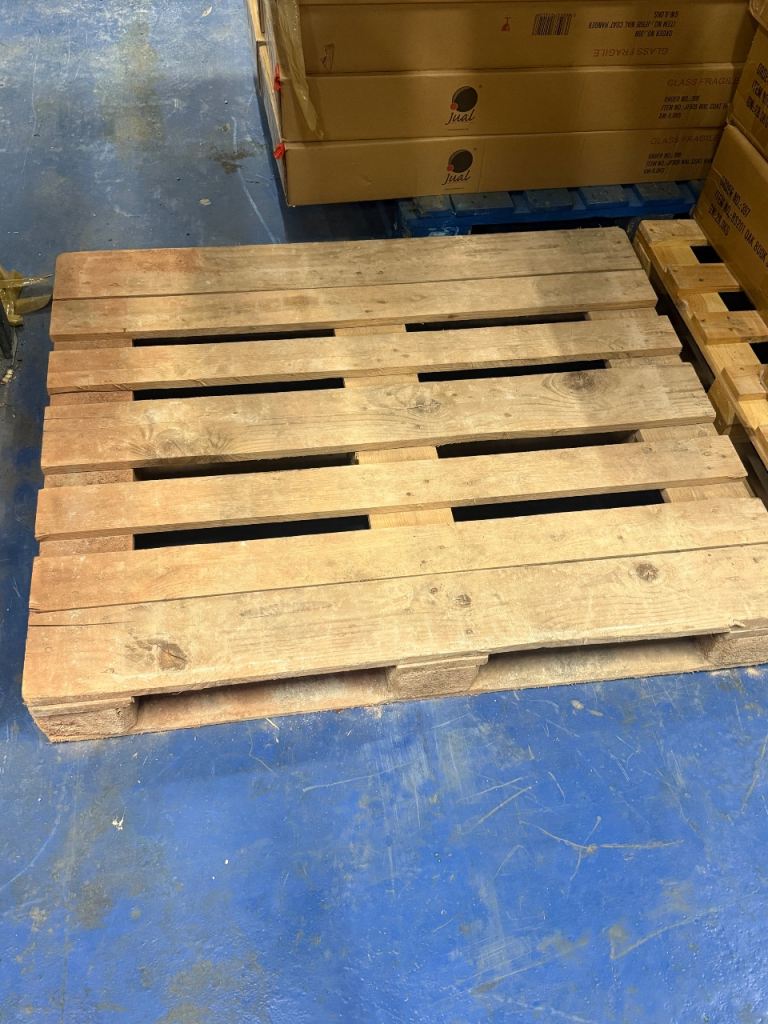 Pallets x 50 