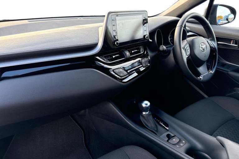 2022 Toyota C-HR 1.8 VVT-h Icon CVT Euro 6 (s/s) 5dr SUV PETROL/ELECTRIC Automatic