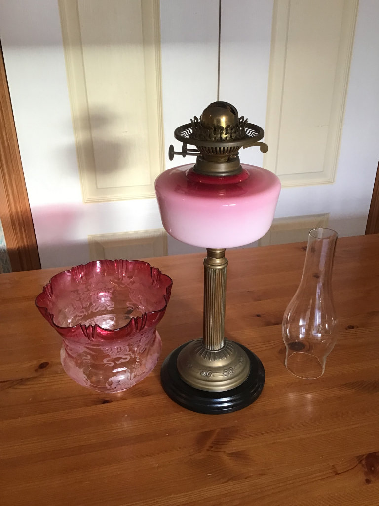 OIL LAMP  DUPLEX VICTORIAN