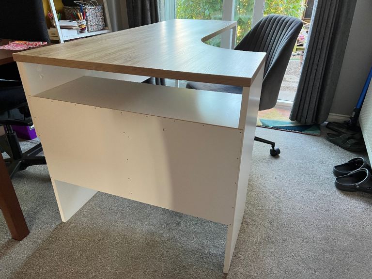 FREE Computer/Office Desk & Chair