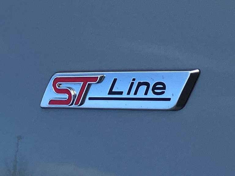 2025 Ford Puma 1.0 EcoBoost Hybrid mHEV ST-Line 5dr Hatchback PETROL Manual