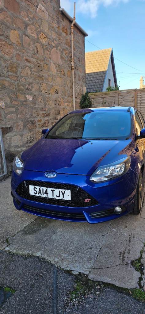 Ford, FOCUS, Hatchback, 2014, Manual, 1999 (cc), 5 doors