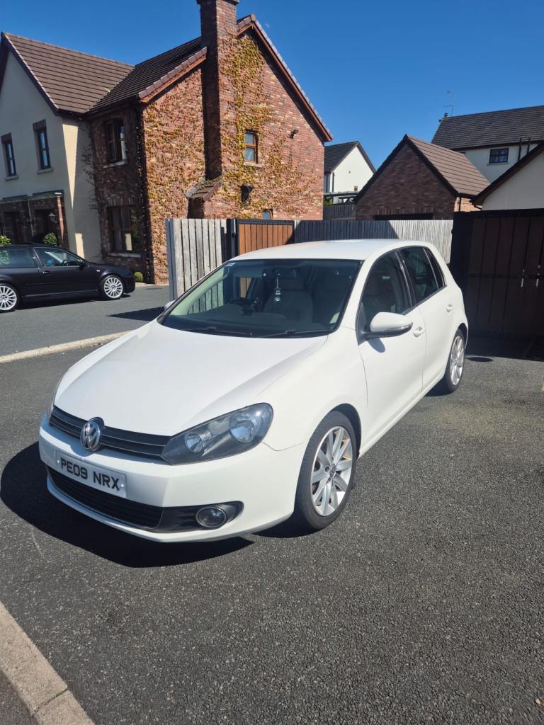 Volkswagen, GOLF, Hatchback, 2009, Manual, 1968 (cc), 5 doors