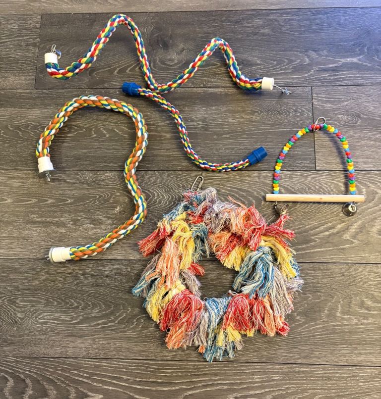 Toy’s For Pet Birds