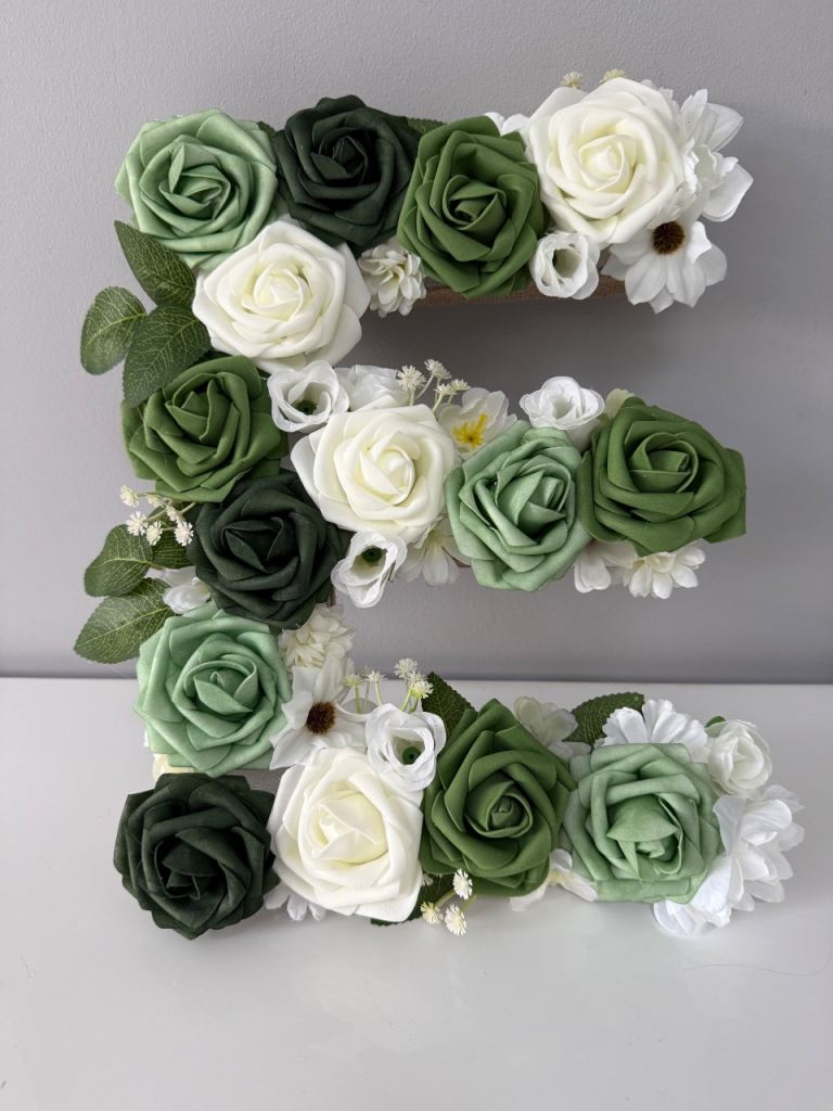 Faux Floral initial E lush green