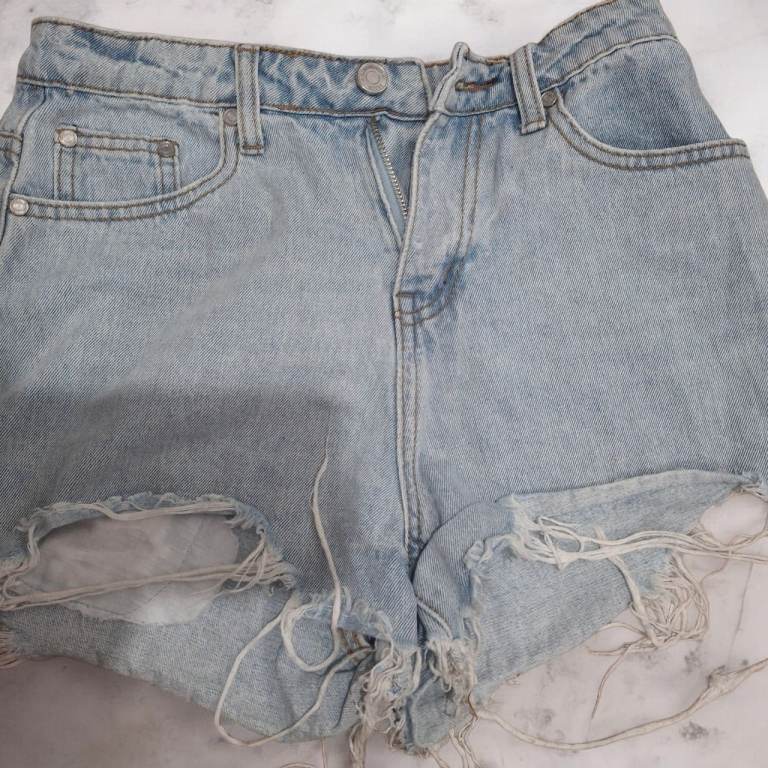 Missguided light blue ripped denim shorts size 6