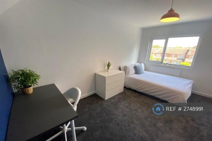 1 bedroom in Marlborough Road, Beeston, Nottingham, NG9 (#2748991)