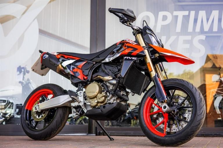 Ducati Hypermotard 698 RVE ! LOW MILES ! TERMI ! STUNNING