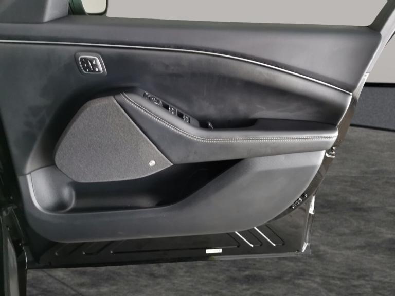 2022 Ford Mustang Mach-E 216kW Extended Range 88kWh RWD 5dr Auto HATCHBACK ELECTRIC Automatic