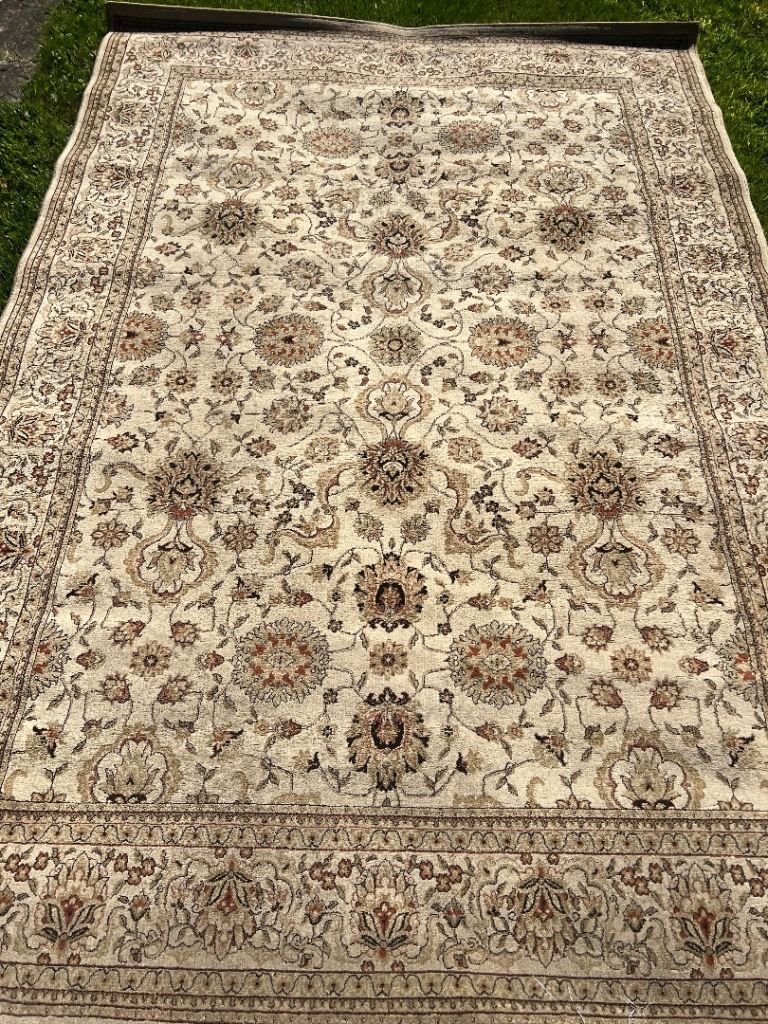 Rug