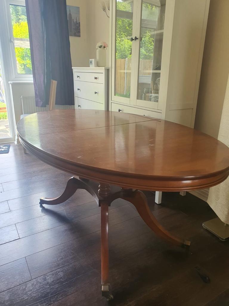 Classic Brown Wood Dining Table – Fair Condition, Extends