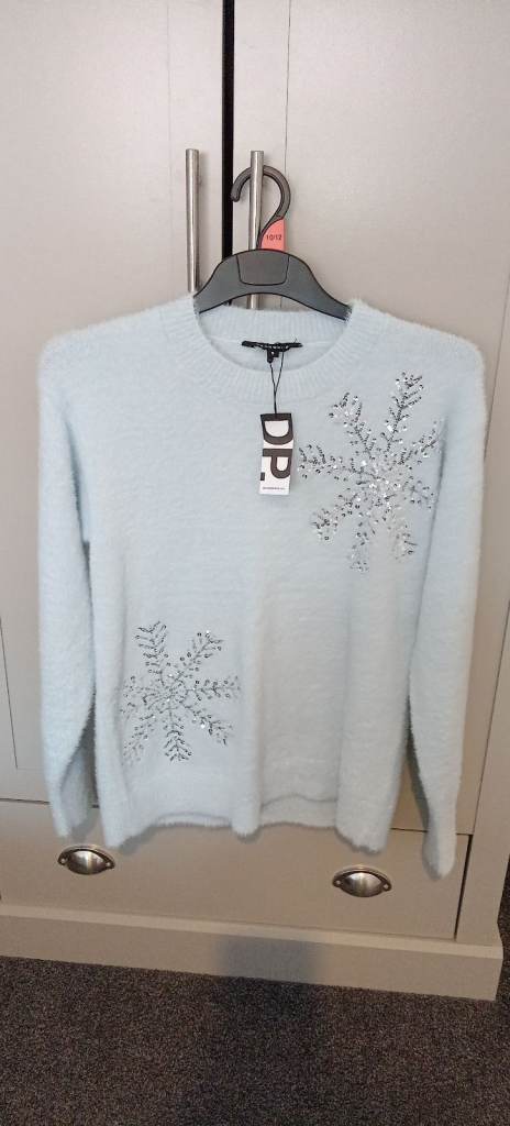 New soft blue Christmas jumper 10 to 12 