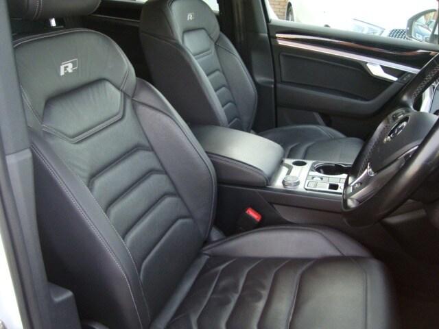 2019 Volkswagen Touareg 3.0 V6 TDI 4Motion R-Line Tech 5dr Tip Auto ESTATE Diesel Automatic