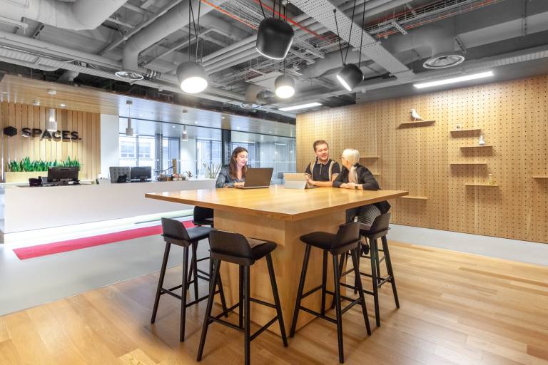 Birmingham - B4 6AF \ All-Inclusive Serviced Office with 5 Desks