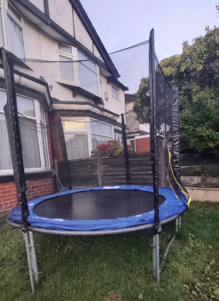 8ft Trampoline 