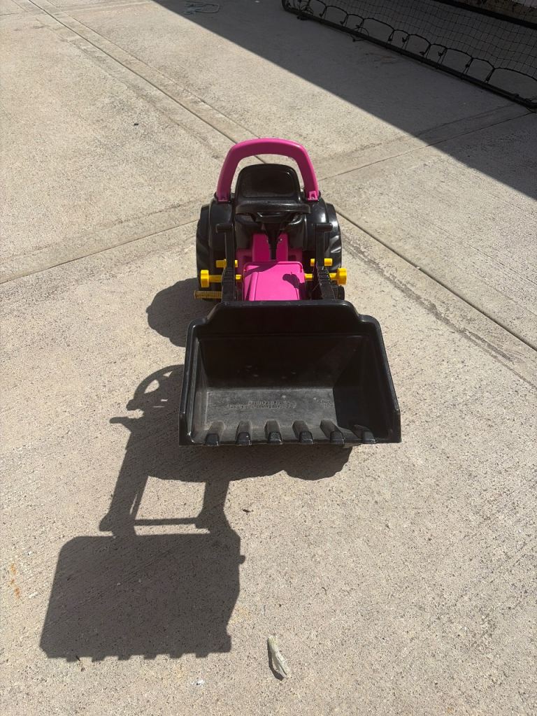 Toy pink tractor 