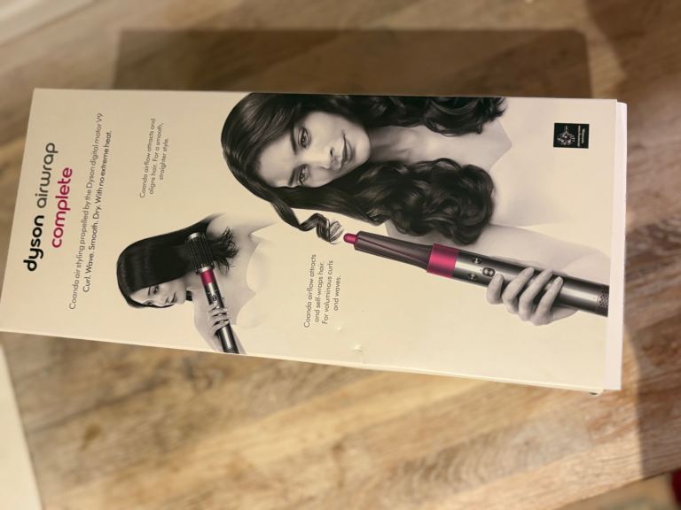 Dyson Airwrap complete set