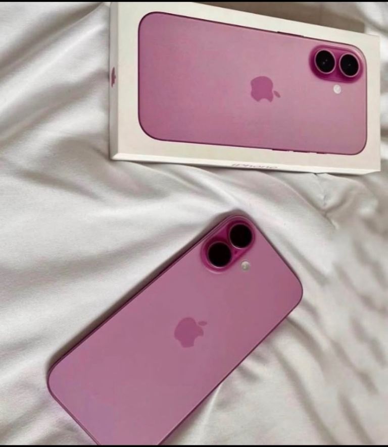 iPhone 16 pink 