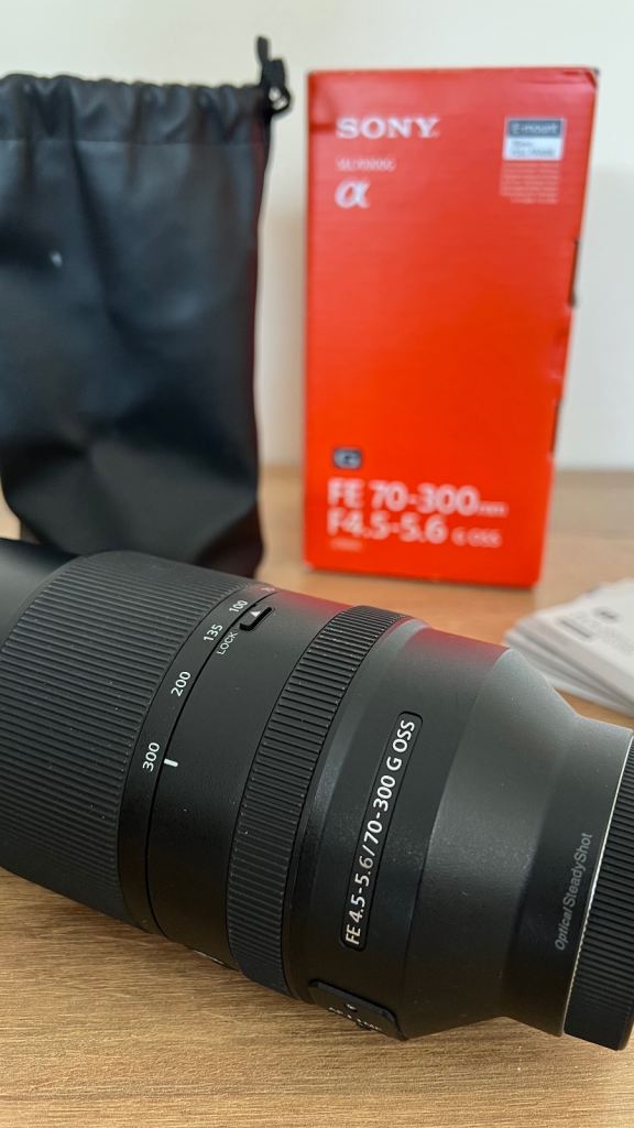 📸 Sony FE 70-300mm f/4.5-5.6 G OSS Lens (SEL70300G) – Full Frame E-Mount