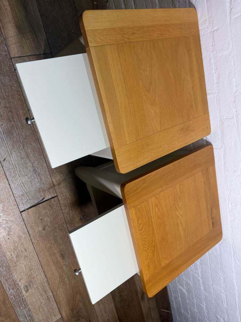 Pair of solid oak lamp tables with free local delivery 