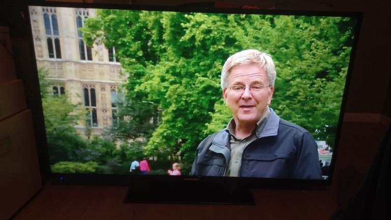 FREE DELIVERY excellent 50 BLAUPUNKT LED full HDTV 1080p freeveiw channels inbuilt 