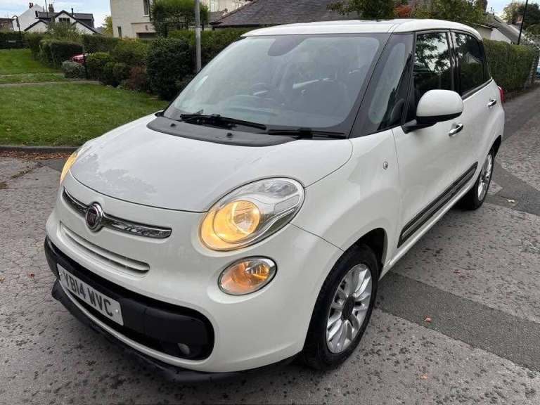 2014 14 FIAT 500L 1.3 MULTIJET LOUNGE DIESEL DUALOGIC AUTOMATIC AUTO,69K, S/HIST