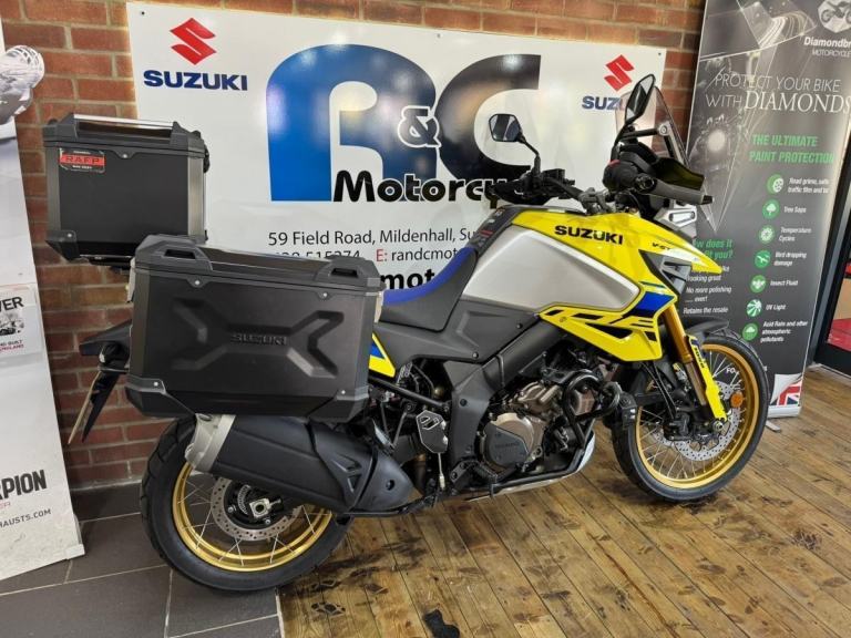 Stunning Yellow with Black Luggage DL1050DE Tour Edition