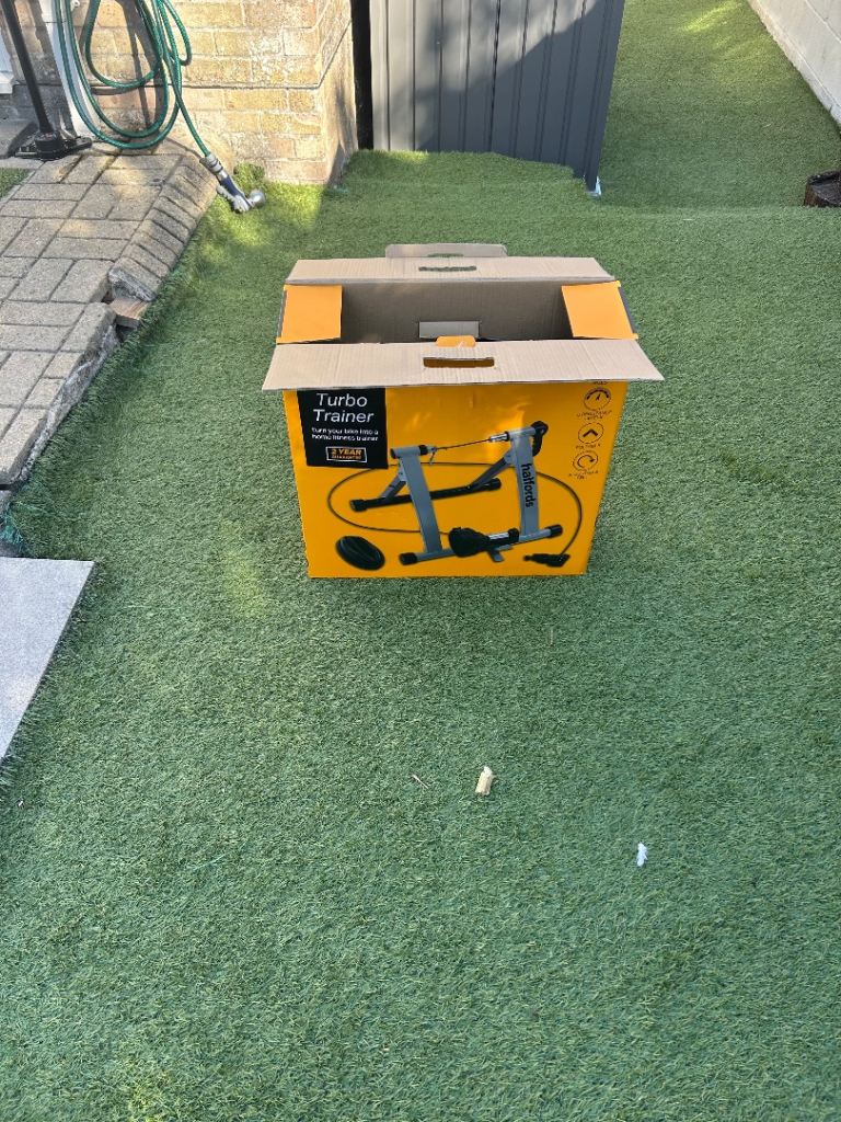 Halfords turbo trainer new 