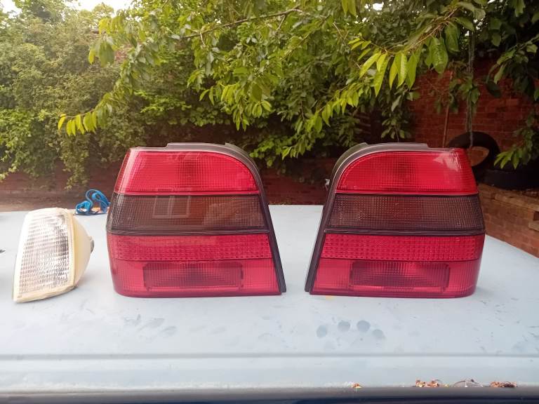 Vw polo Mk2f rear tail lights