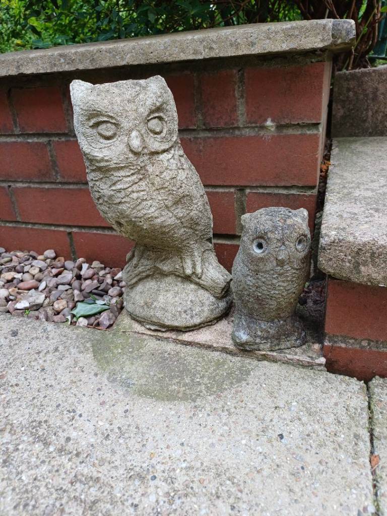 Garden owls