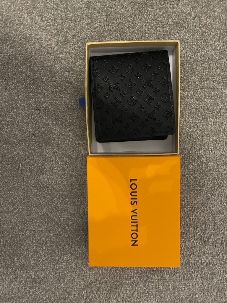 Lv wallet 