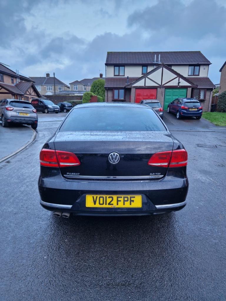 Volkswagen, PASSAT, Saloon, 2012, Manual, 1968 (cc), 4 doors