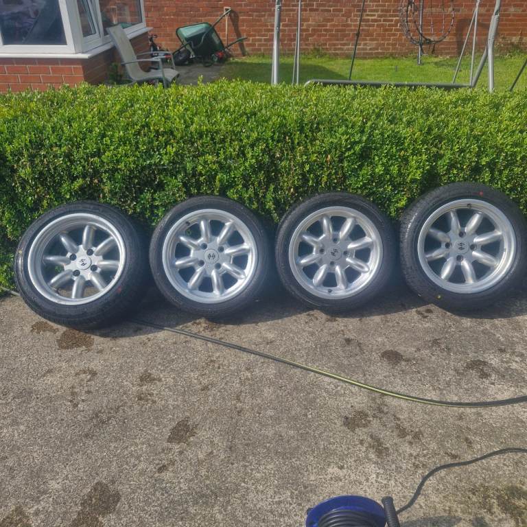 4x108 staggered 15" alloys 