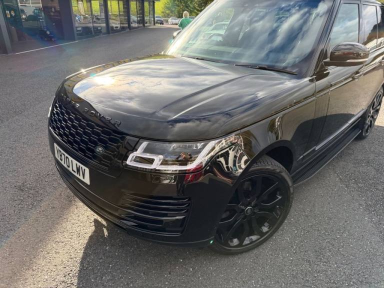 2020 70 RANGE ROVER 3.0 SD V6 VOGUE SE Diesel Auto with only 38,000 miles