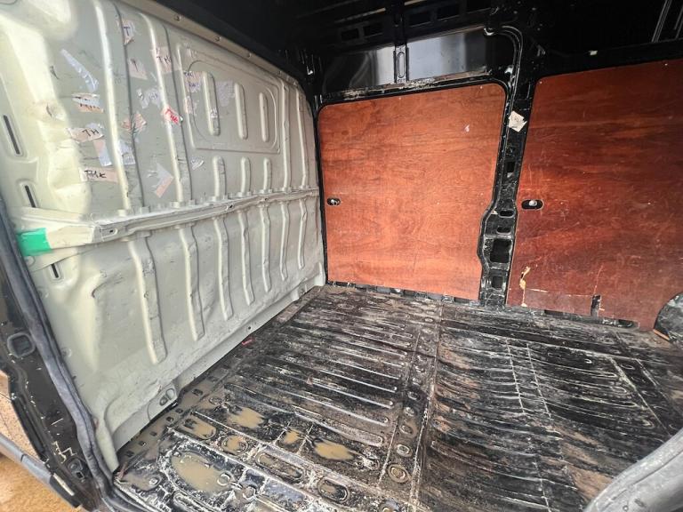 2022 Peugeot Boxer 2.2 BlueHDi 335 Professional Panel Van 5dr Diesel Manual L3 H2 Euro 6 (s/s) Pa...