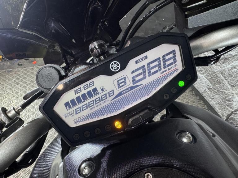 YAMAHA MT 07 MT07 MT-07 2015