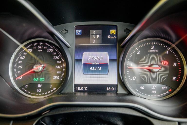 2017 Mercedes-Benz C Class C220d 4Matic AMG Line Premium Plus 4dr Auto SALOON DIESEL Automatic