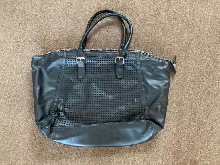 Black Holdall Style Bag with Perforated Detail – Good Condition