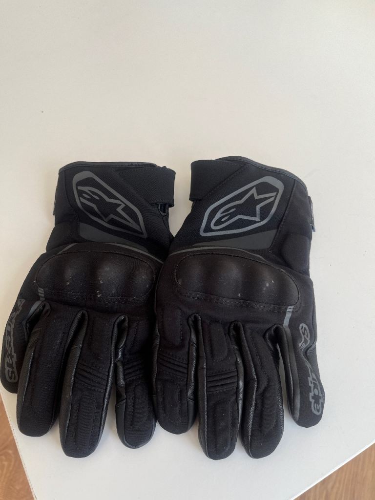 Alpinestars motorbike gloves