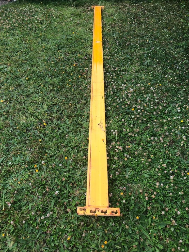 Amos brand  3 metre 3 ton capacity racking beams