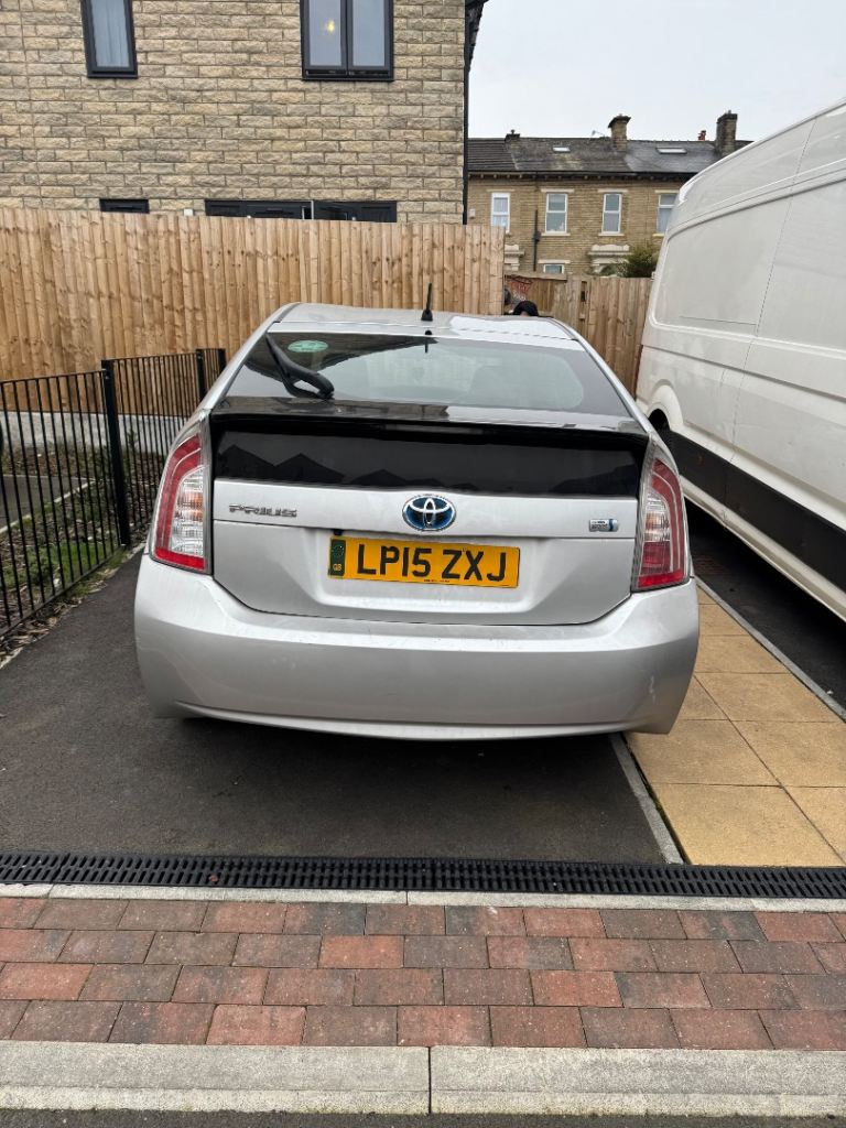 Toyota Prius silver hybrid 