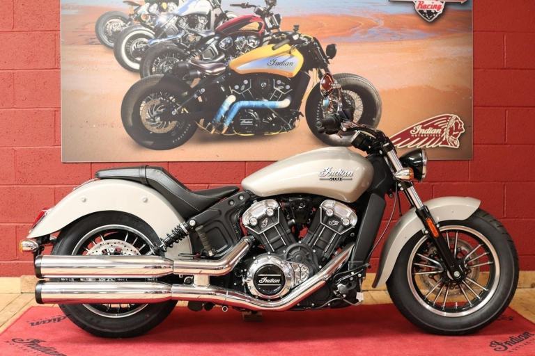 NEW PRE-REG (2025 PLATE) INDIAN SCOUT - SILVER QUARTZ METALLIC - £1750 OFF RRP!