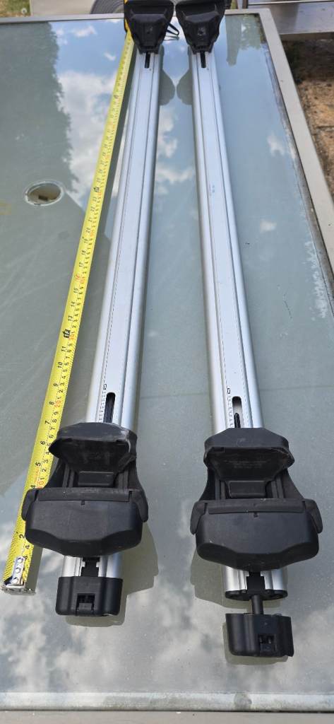Thule aero wing roof bars, 120cm.