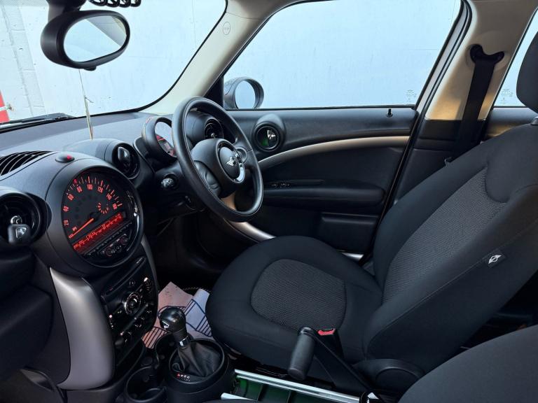 2015 MINI Countryman 1.6 One 5dr Auto HATCHBACK Petrol Automatic