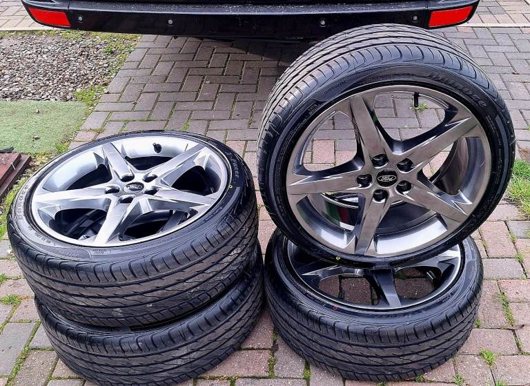 FORD FOCUS MK3 TITANIUM 18inch 5 SPOKE ALLOY WHEELS & TYRES 5x108 Mondeo focus Cmax transit connect 