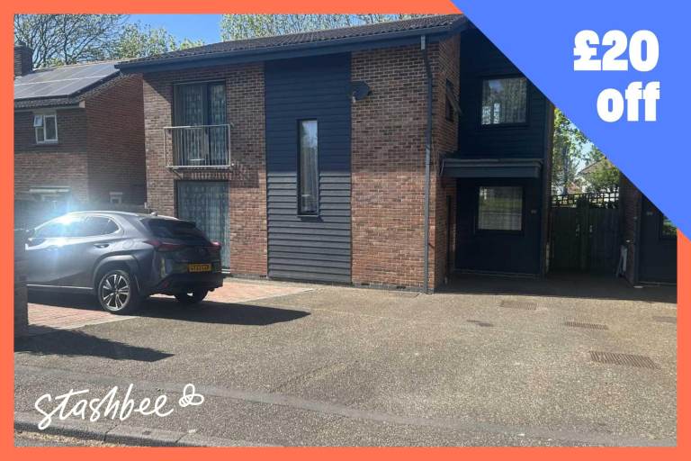Parking Space to rent in Northolt (UB5) | Stashbee