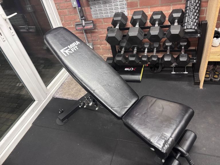 Mirafit M350 Adjustable Weight Bench & dumbbell rack. 