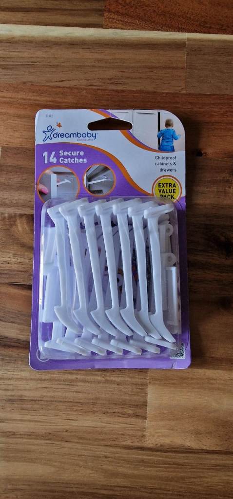 Baby/pet proofing safety items