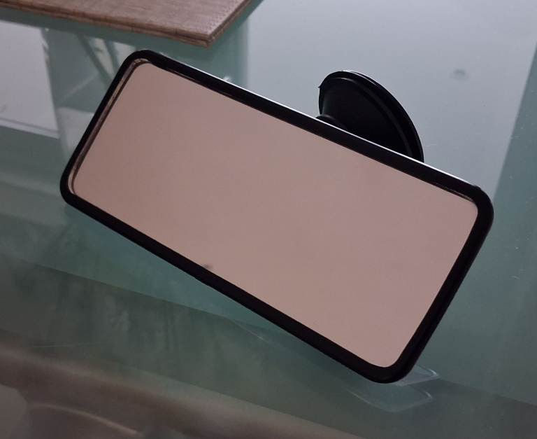 Rear view mirror with suction cup- driving lessons / kids