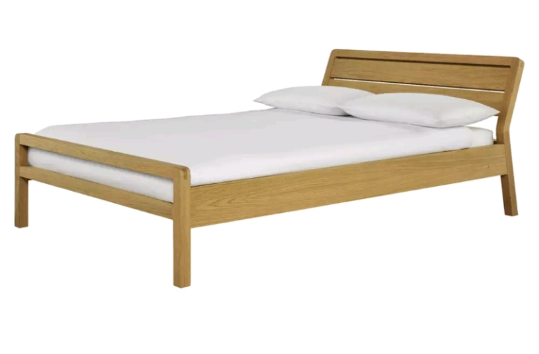 Habitat Radius Solid Oak EU Double Bed Frame In Excellent Condition 